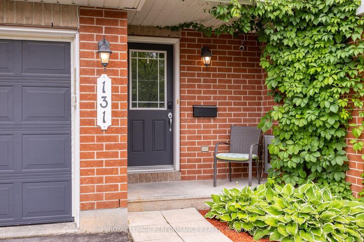Property Photo: 131 Sorento Street ON K2J 0B2
