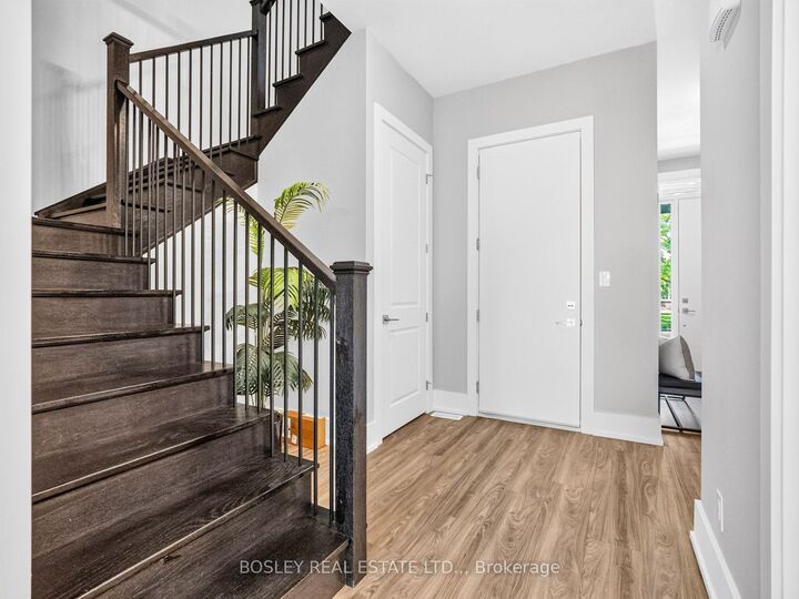 Property Photo:  1034 Hansler Road  ON L3C 7M5 