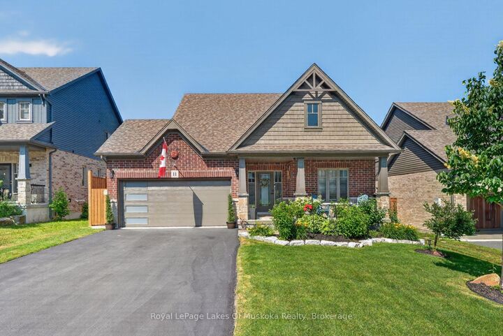 11 Braeside Crescent — photo 1