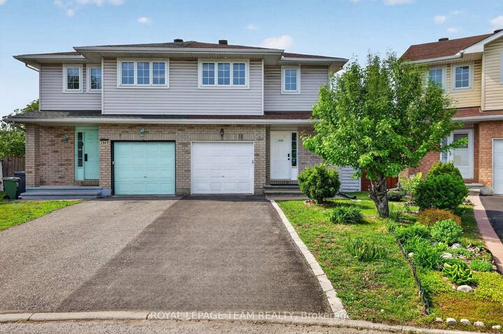 Property Photo: 2859 Millstream Way ON K1T 4A3