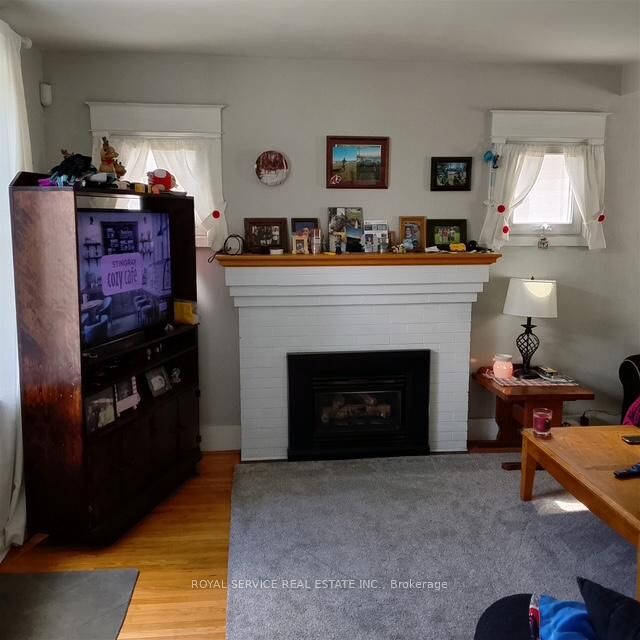 Property Photo: 42 Harcourt Street ON L1A 1M4
