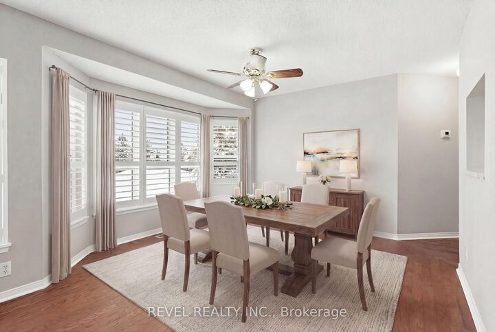 Property Photo: 4 Heritage Way 309 ON K9V 5Z2