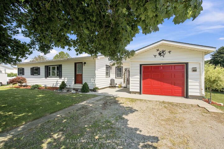 Property Photo: 9820 Belmont Road ON N5P 3S7