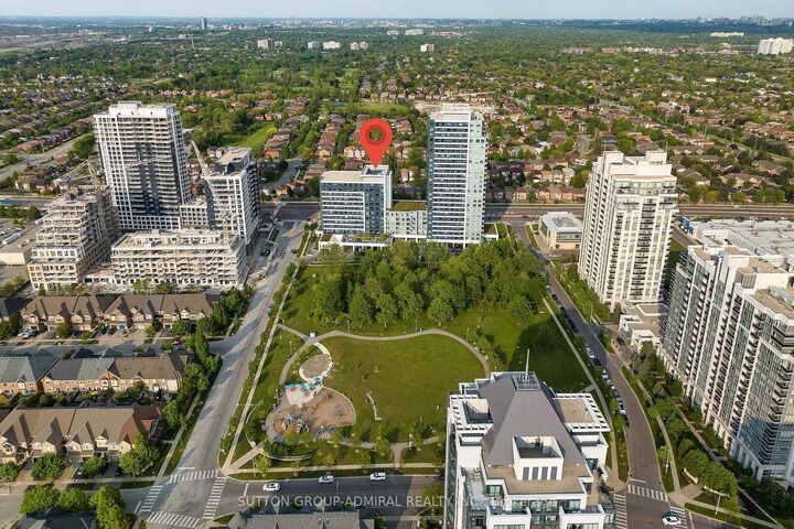 Property Photo: 7900 Bathurst Street 331 ON L4J 0J9