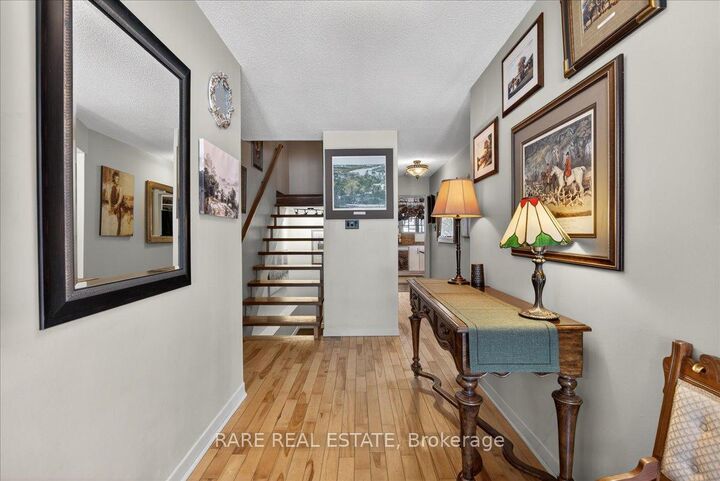 Property Photo: 7 Pine Spring N/A ON L4M 4Y8