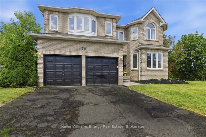 Property Photo: 70 Willowbrook Drive ON L1R 2A8