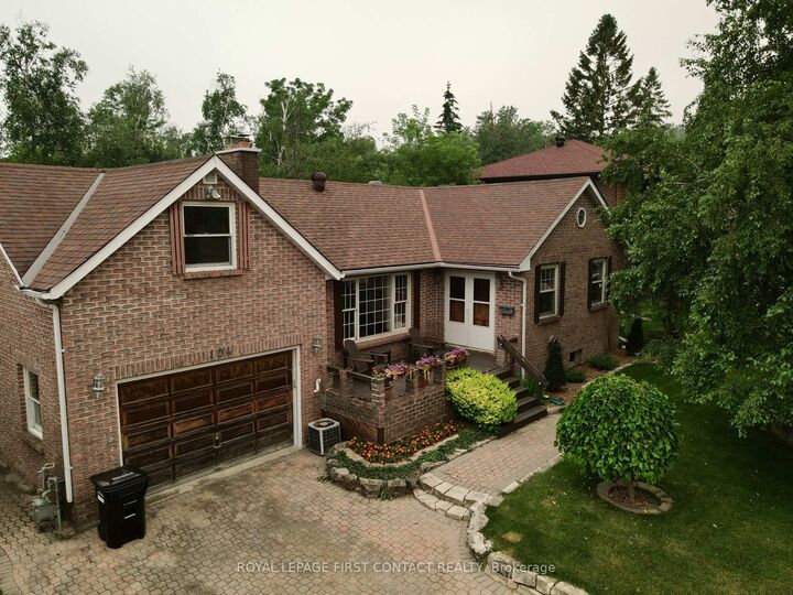 Property Photo:  104 Eccles Street N  ON L4N 1Y7 