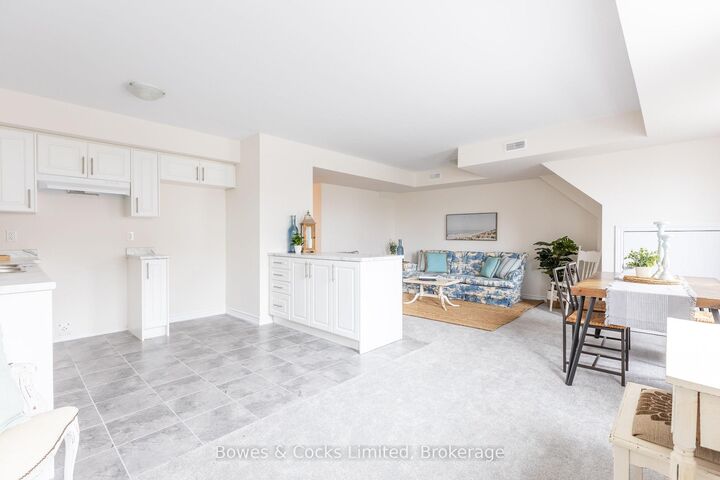 Property Photo: 48 Maple Avenue 102 ON K0L 2V0