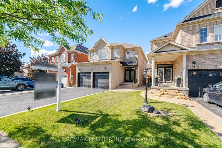 Property Photo: 92 Headwater Road ON L7E 2Z3
