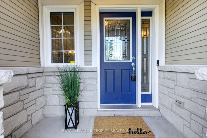 Property Photo: 640 Kilbirnie Drive ON K2J 0G7