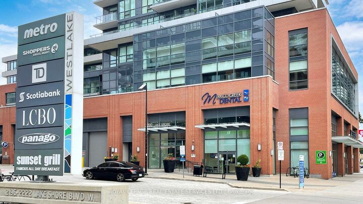 Property Photo: 2200 Lakeshore Boulevard W 3310 ON M8V 1A4