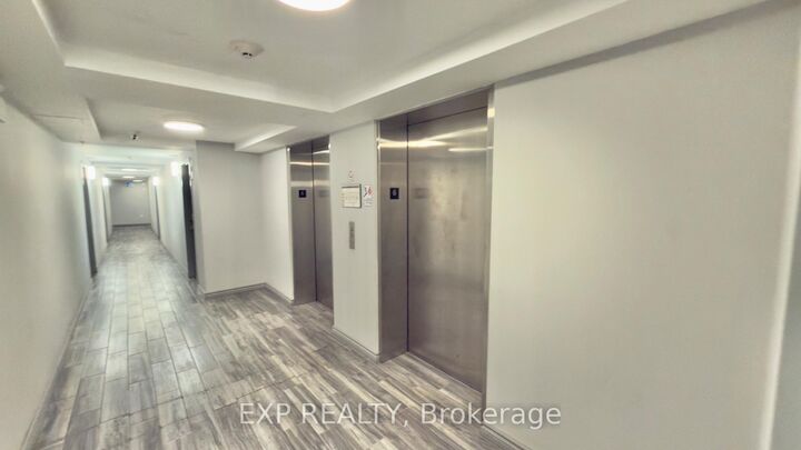 Property Photo:  275B Larch Street 608  ON N2L 3R2 