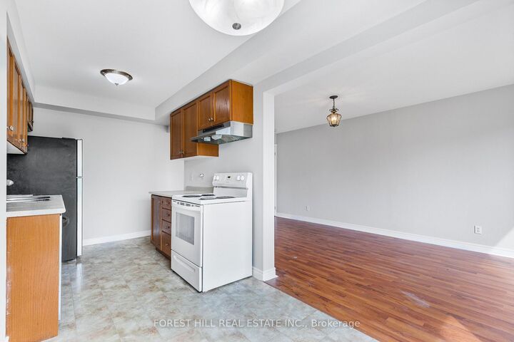 Property Photo: 57 Michael Crescent ON L4M 6Z2