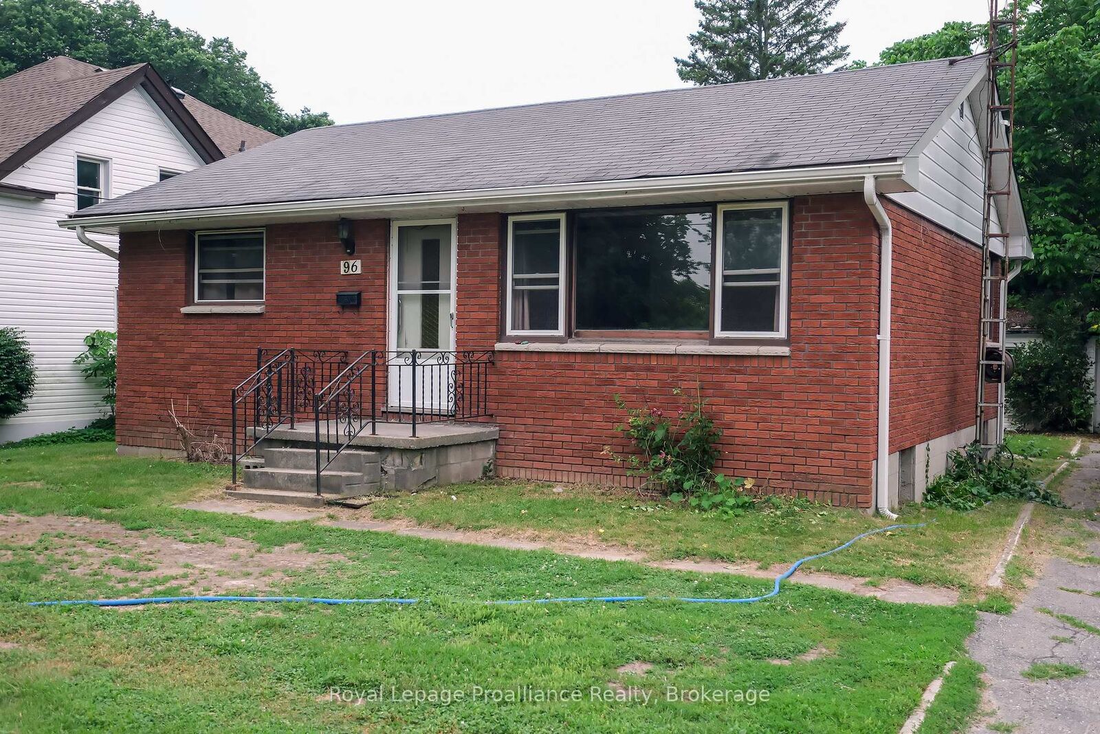 Property Photo:  96 Prince Edward Street  ON K0K 1H0 
