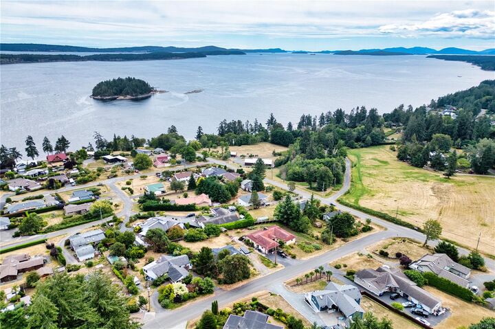 Property Photo:  3022 Barnes Rd  BC V9X 1P4 