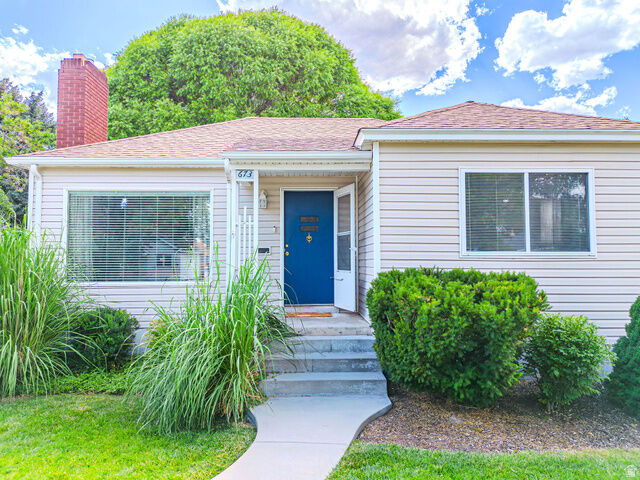 Property Photo: 673 N 200 E UT 84501