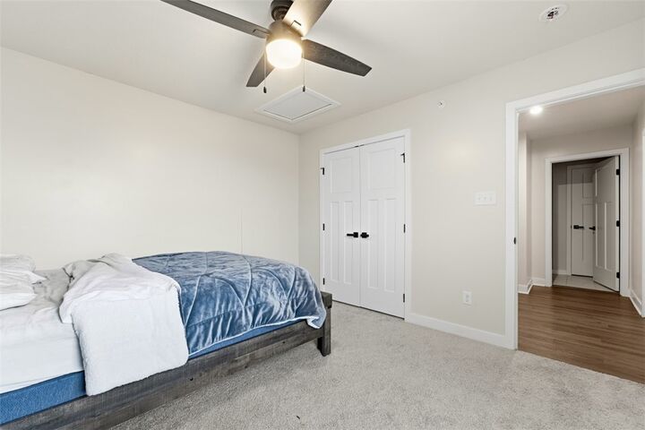 Property Photo:  162 Providence Way  PA 15234 