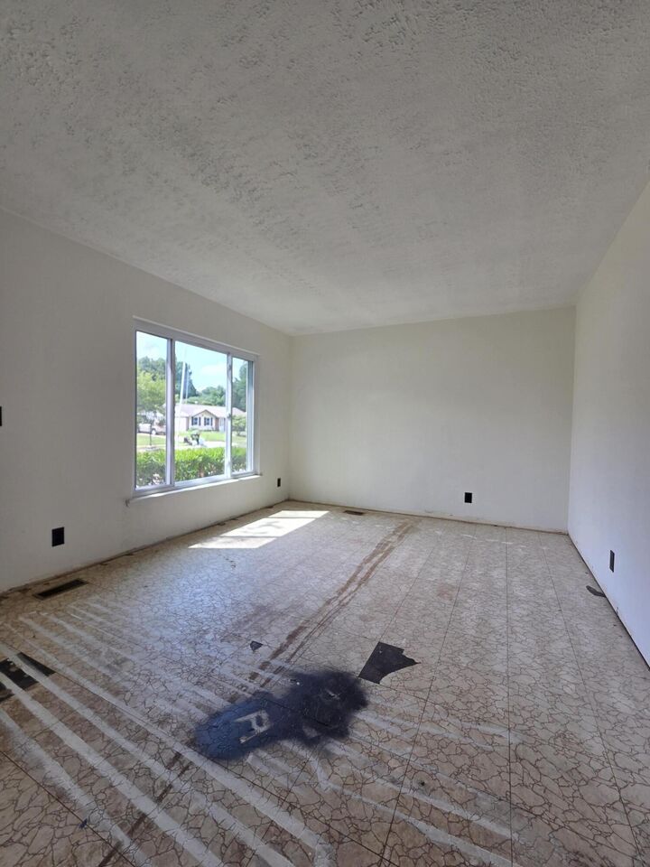 Property Photo: 3208 Tackett Street OH 45503