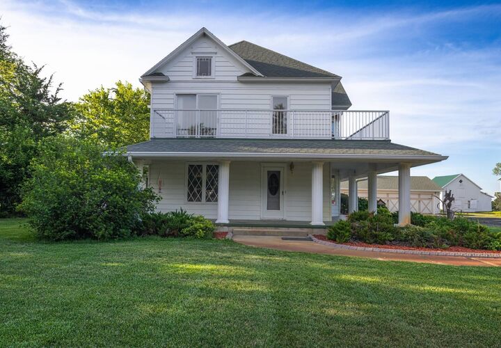 Property Photo: 200 W 24th Ave. SD 57066