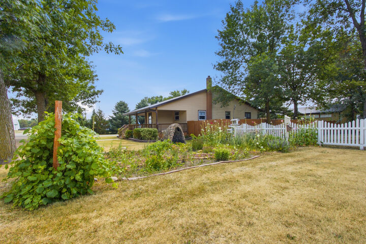 Property Photo: 401 O' Gorman Street SD 57450