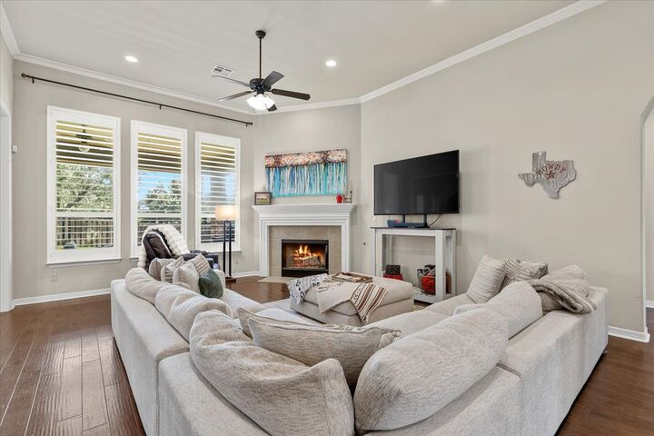 Property Photo:  17604 Wildrye Drive  TX 78738 
