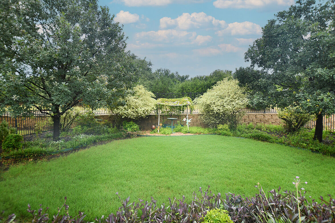 Property Photo:  110 Huntsville Cove  TX 78633 