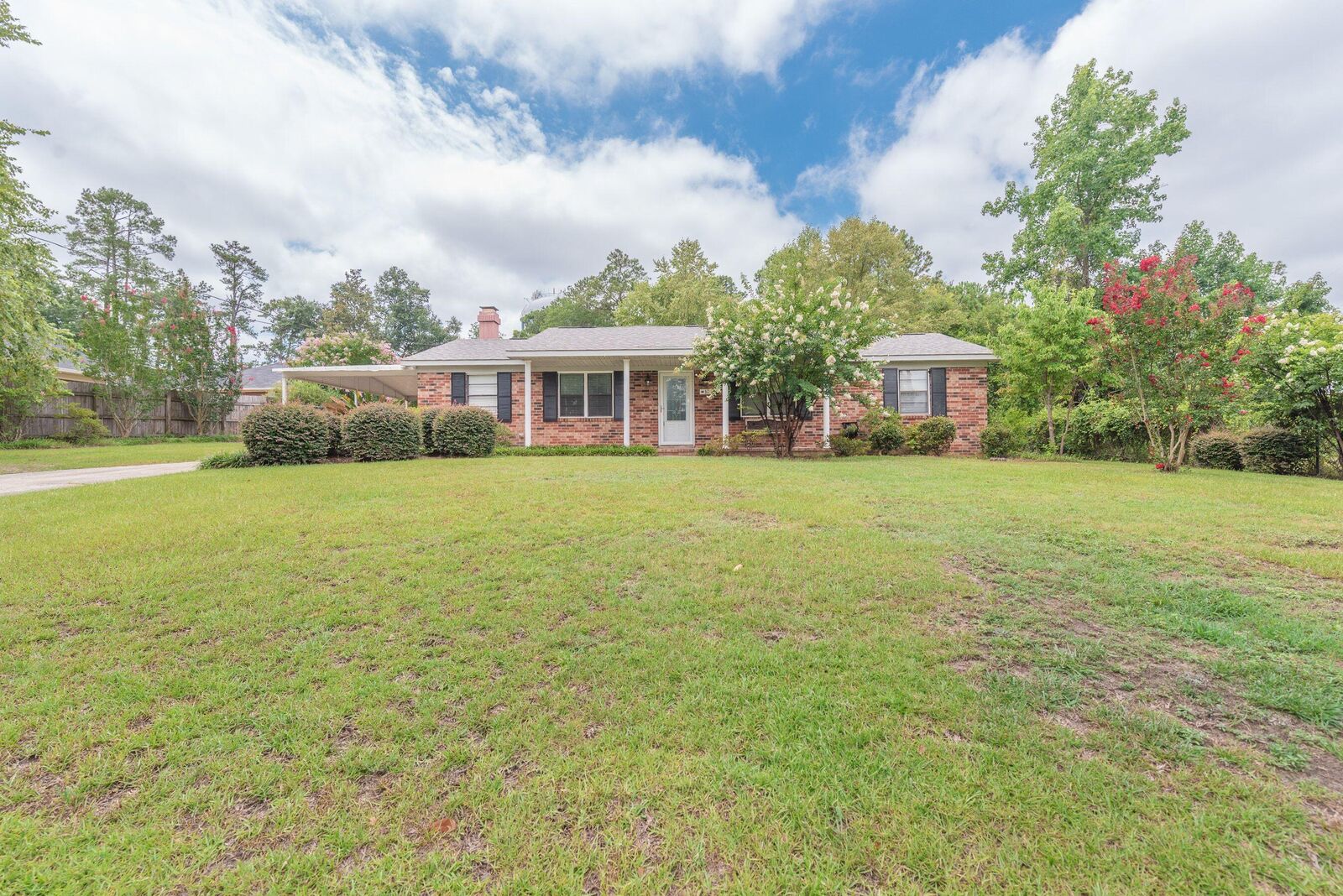 Property Photo: 104 Leven Street GA 30813