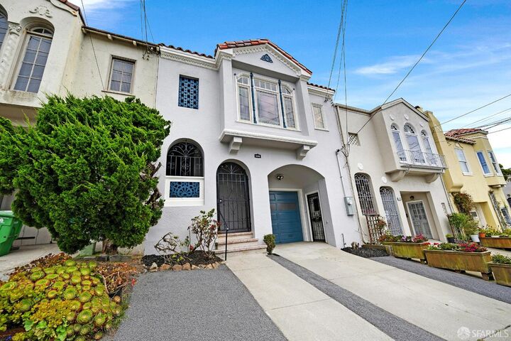 Property Photo: 2286 25th Avenue CA 94116