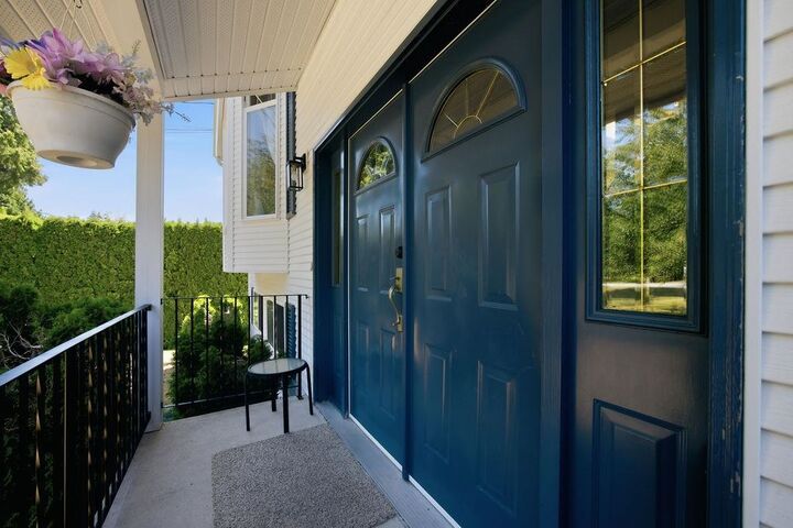 Property Photo: 1137 Sunnyside Road BC V0N 1V3