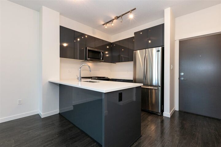 Property Photo:  15138 34 Avenue 419  BC V3Z 0Y5 