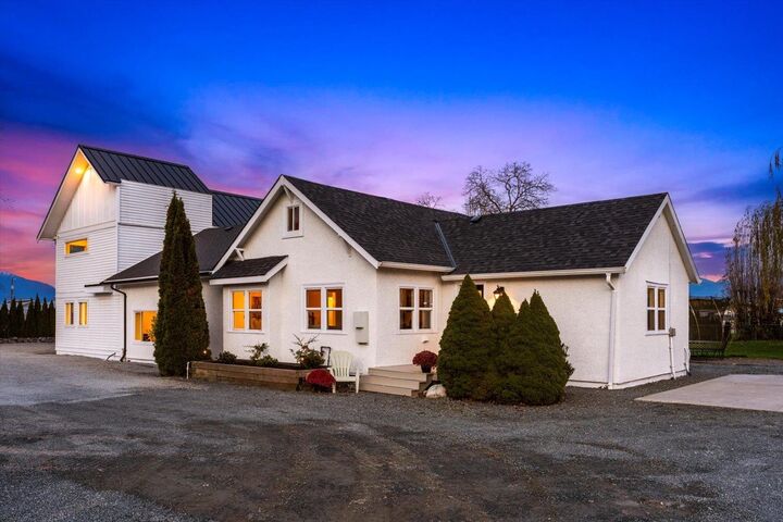 Property Photo: 4990 Boundary Road BC V2R 5J1