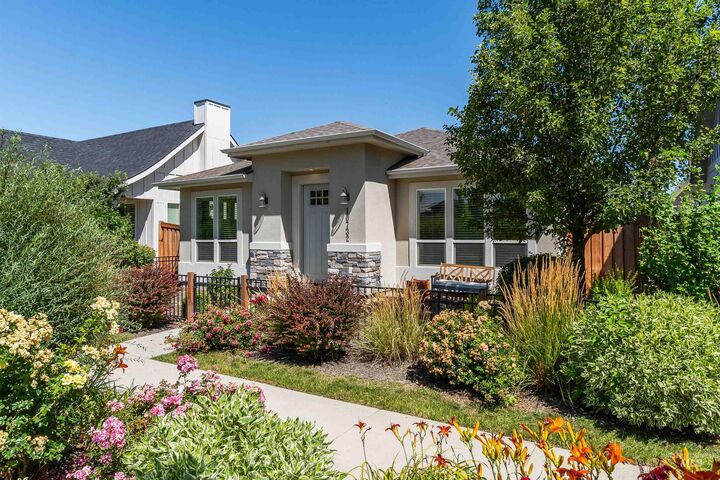 Property Photo: 10732 W Mendel St ID 83709