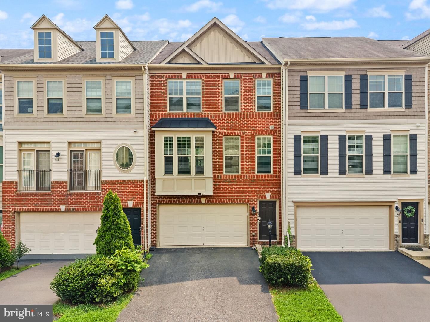Property Photo:  1439 Occoquan Heights Court  VA 22125 