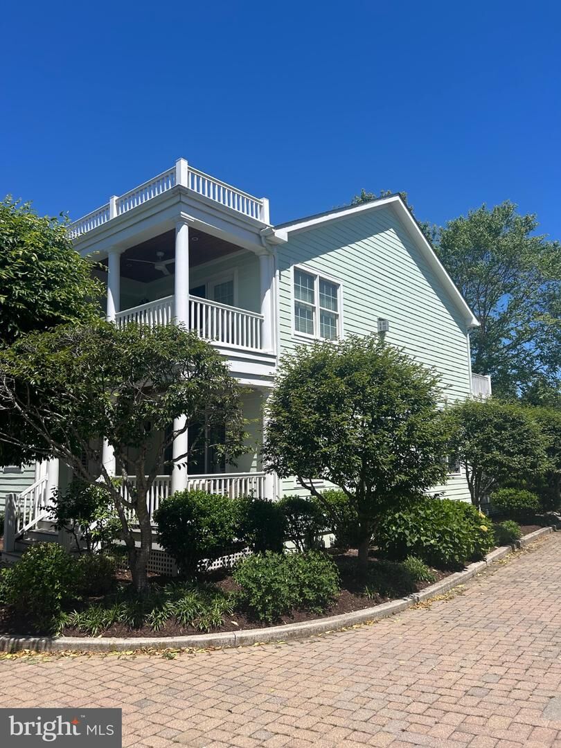 Property Photo: 118 Philadelphia Street G DE 19971