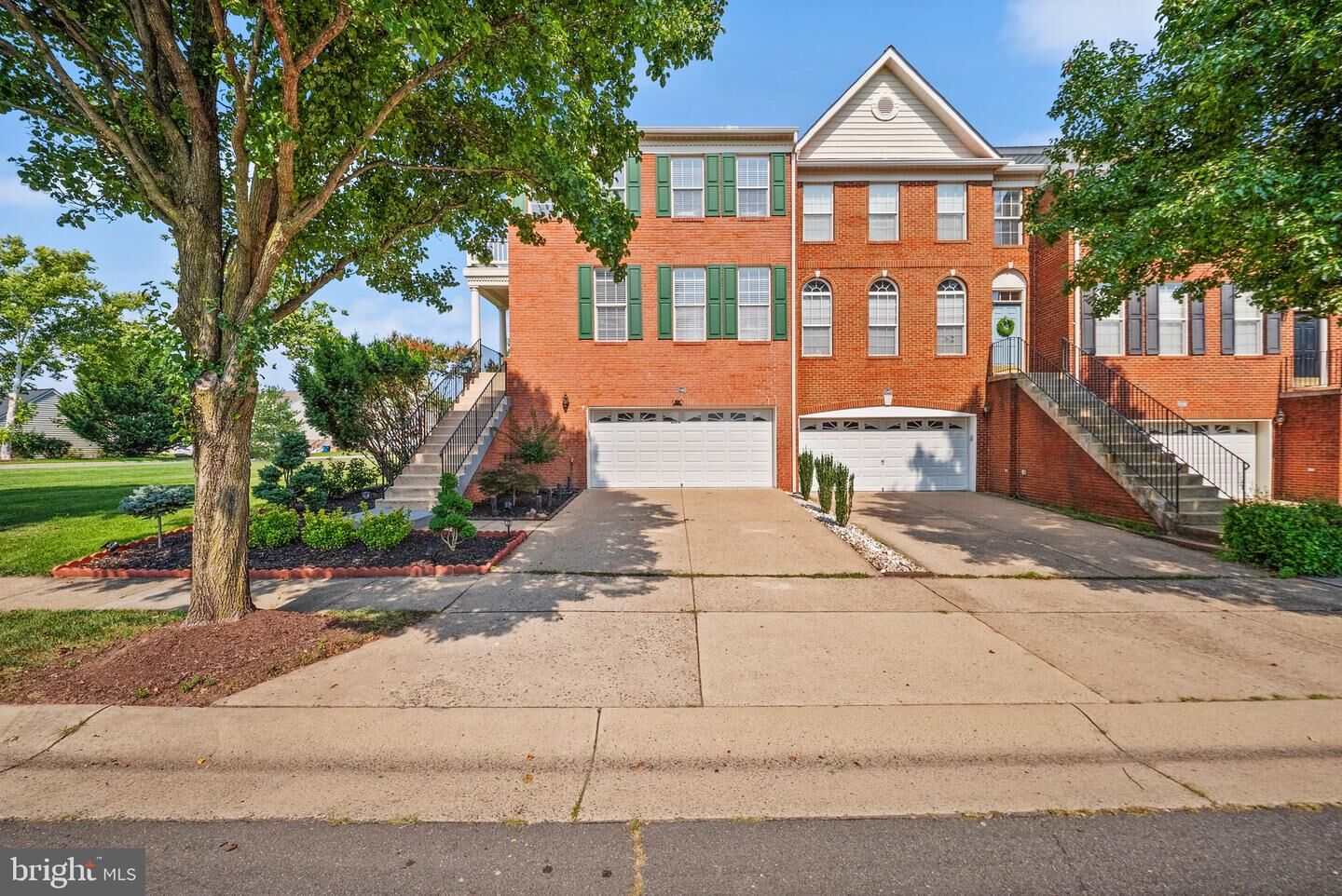 Property Photo: 25488 Crossfield Drive VA 20152