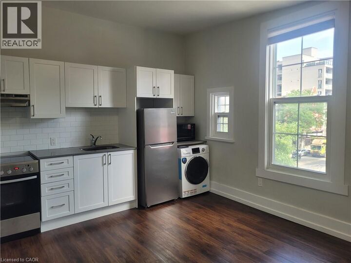 Property Photo: 154 James Street North 4 ON L8R 2K7
