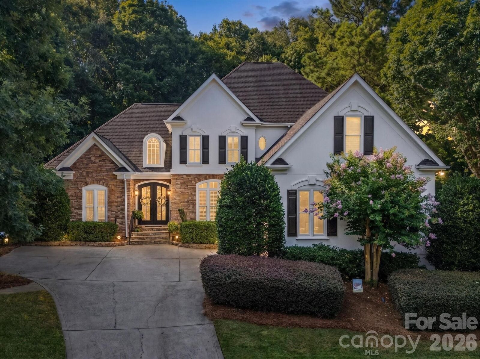 Property Photo: 9331 Whispering Wind Drive NC 28277