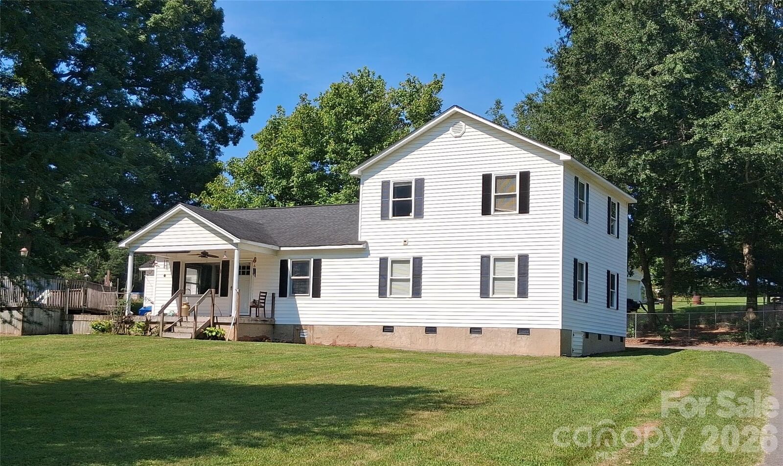 Property Photo:  1261 Davis Road  NC 28092 