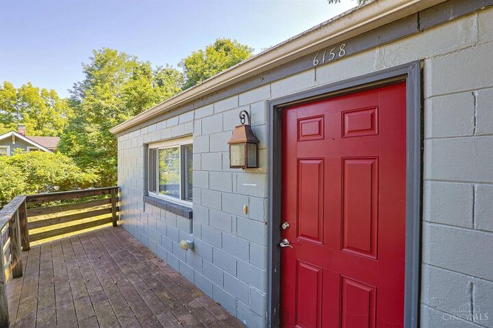 Property Photo: 6158 Hillside Avenue OH 45233