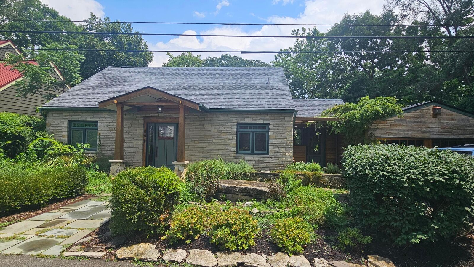 Property Photo: 84 S Riverview Street OH 43017