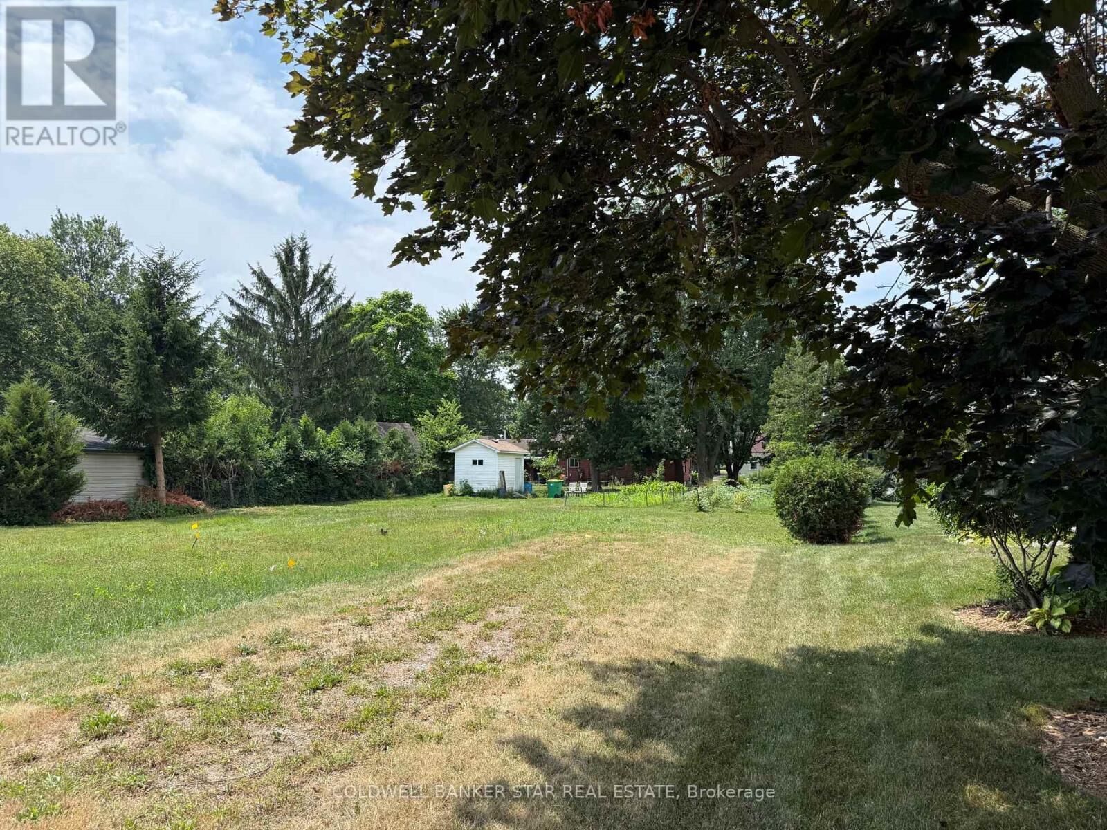 Property Photo: 112 Victoria Street ON N0L 1M0