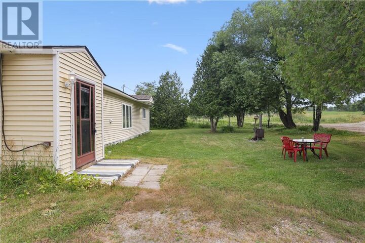 Property Photo: 41 Graham Road ON P0P 1P0