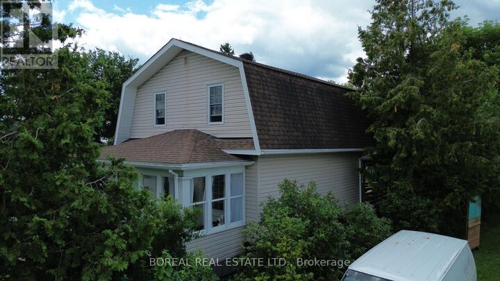 Property Photo: 221 Fifth Avenue ON P0L 1C0