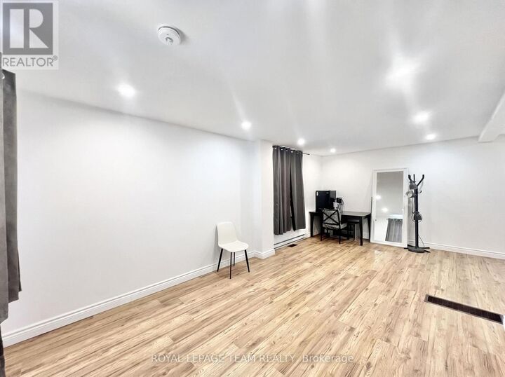 Property Photo: 67-67B North Queen Mary Street ON K1K 1X6