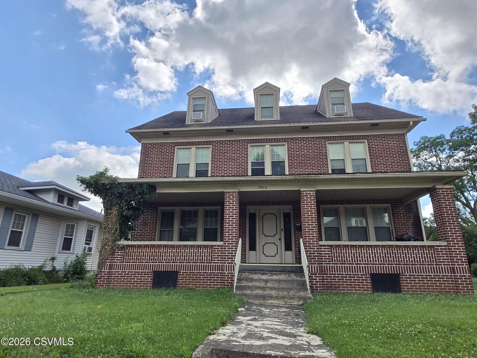 Property Photo: 1013 N Front Street PA 17847