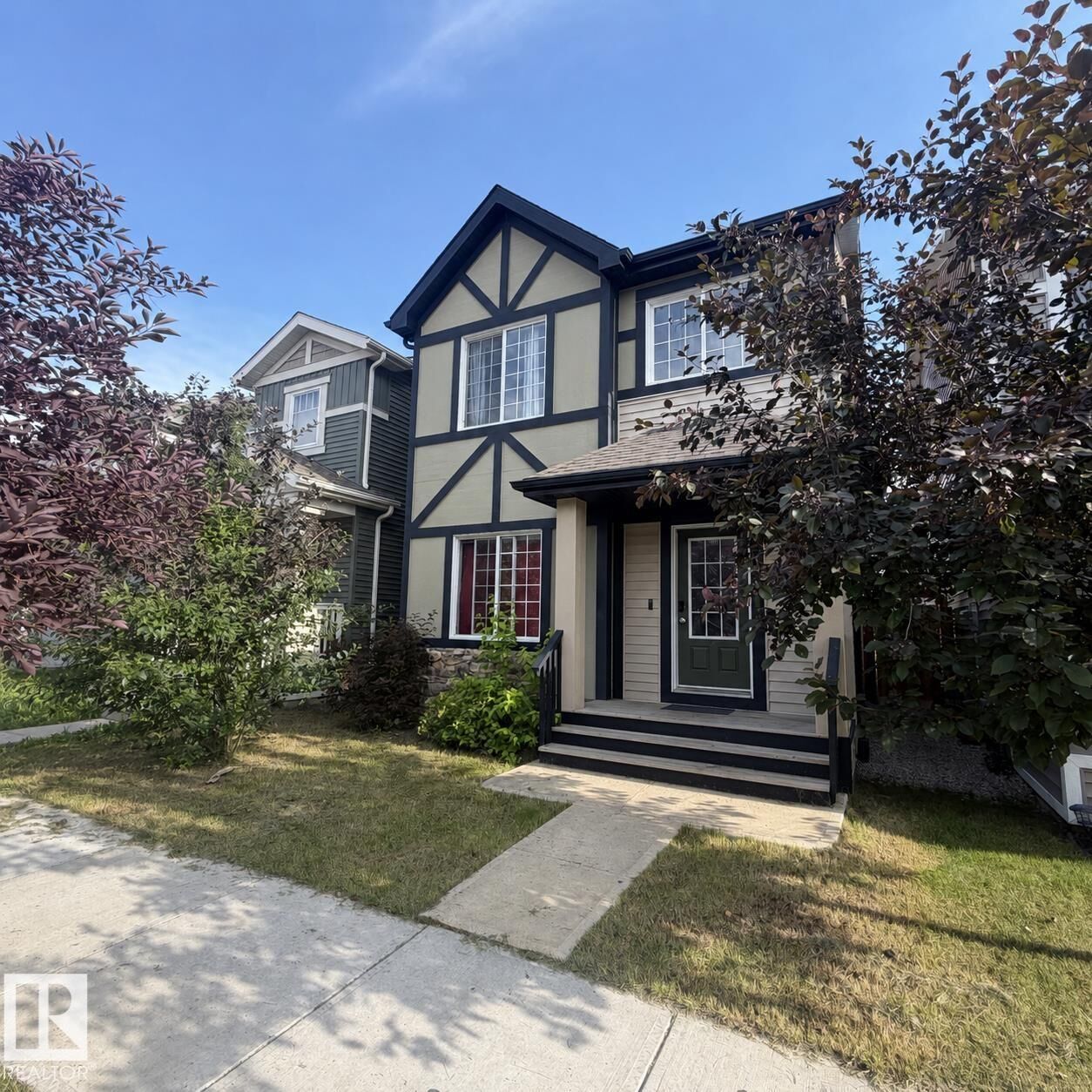 Property Photo: 2572 Coughlan Road SW AB T6W 2Z6