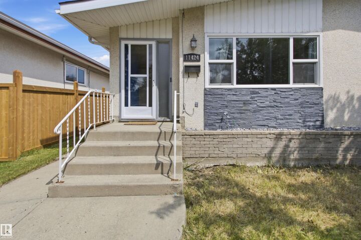 Property Photo:  11424 41 Avenue NW  AB T6J 0T8 