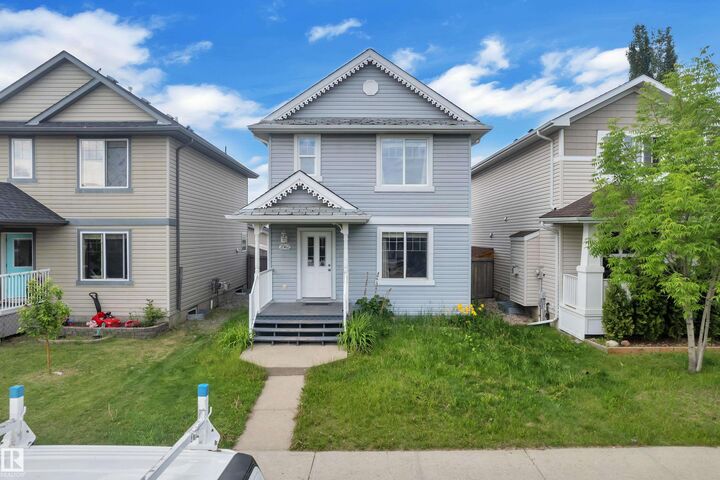 2362 29A Avenue NW — photo 1