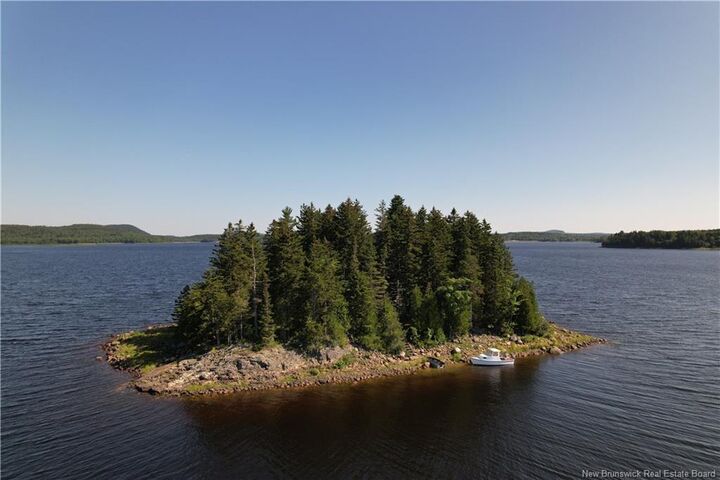 Property Photo: - Cannon Ball Island NB E5C 3N2