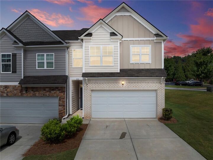 Property Photo: 300 Stoneybrook Court GA 30533